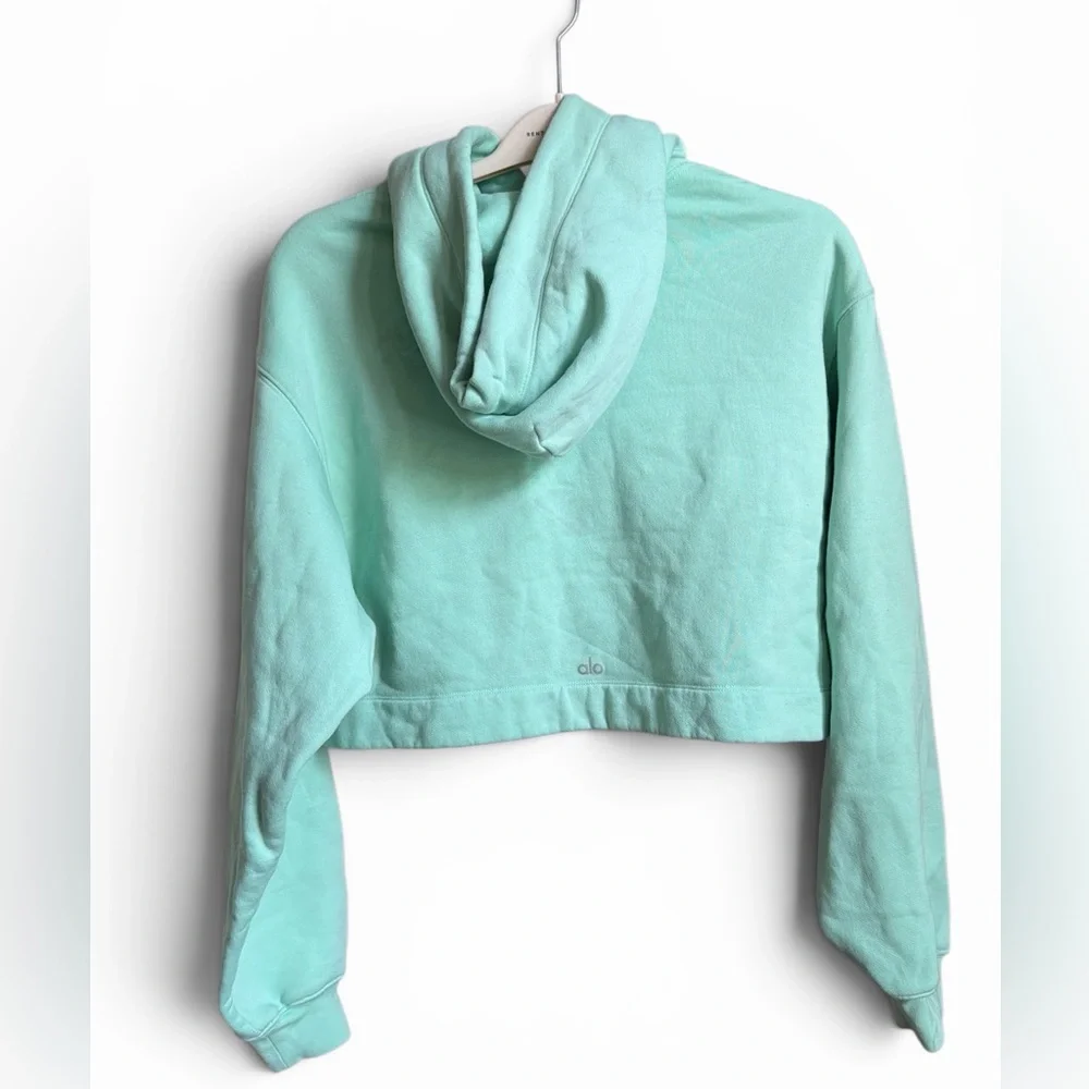 ALO Yoga Cropped Bae Hoodie in Blue Green XS - Picture 2 of 6